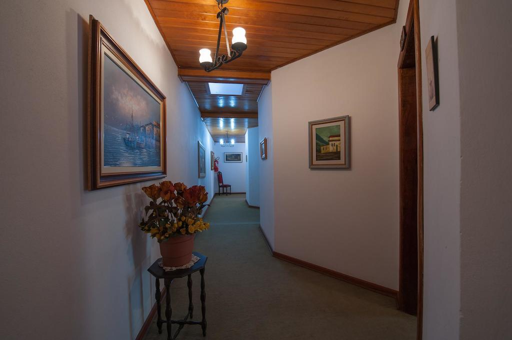 Hotel Vila Regina Campos do Jordão 외부 사진