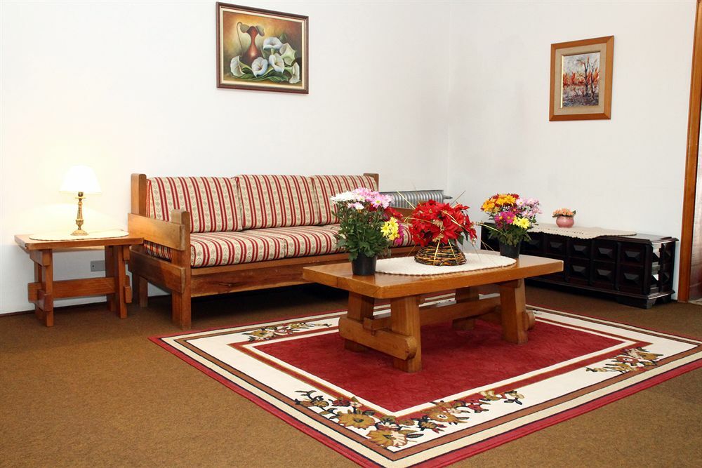 Hotel Vila Regina Campos do Jordão 외부 사진